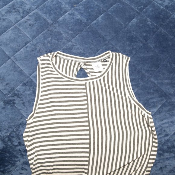CAbi London Tank #3417 Gray Striped Top Sz Small - Picture 4 of 9